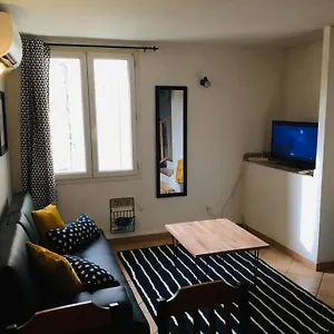 Appartement La Calade, La Tour-dʼAigues